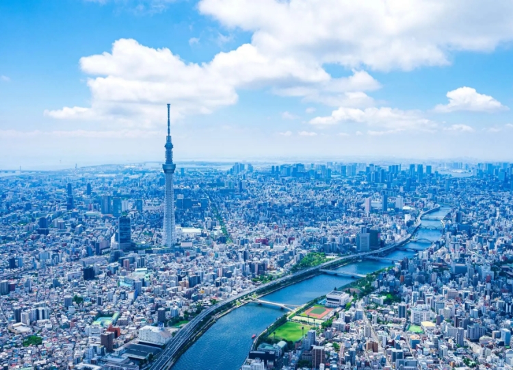 東京